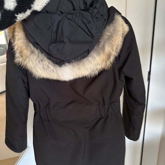 Canada Goose Trillium - Picture 3 of 6